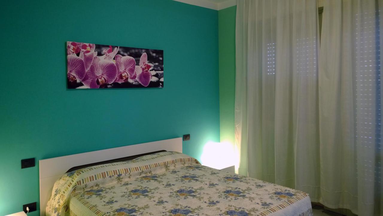 B&B Zia Maria Garzeno Eksteriør billede