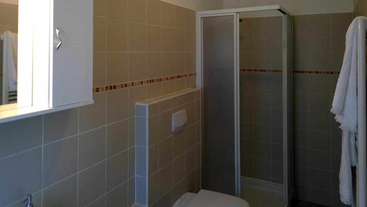 B&B Zia Maria Garzeno Eksteriør billede